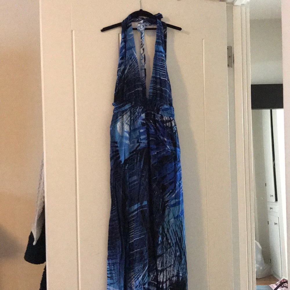 Low back halter floral maxi dress